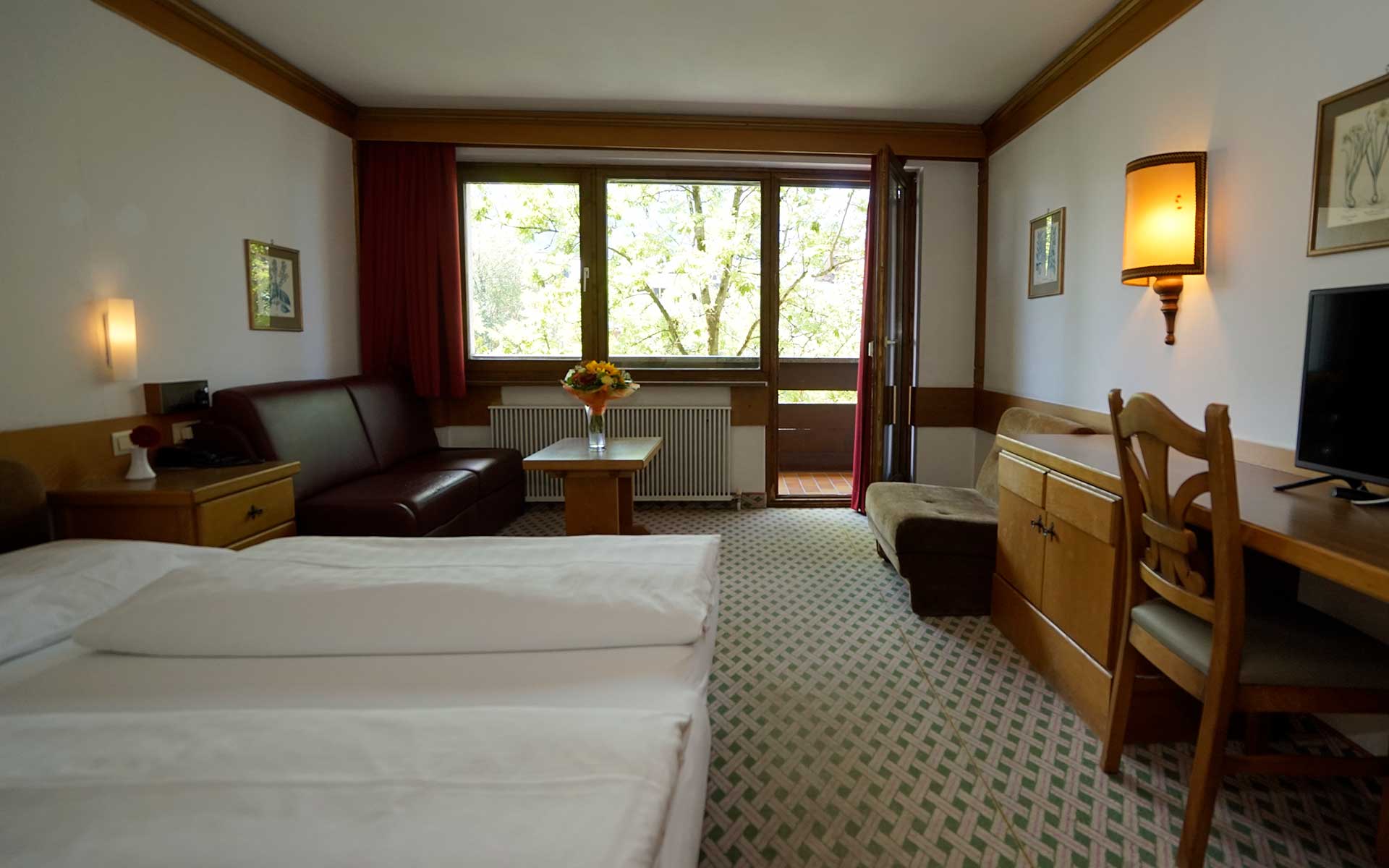 [Translate to Englisch:] Zimmer im Hotel LukasMayr